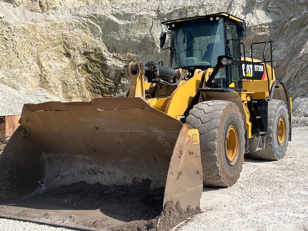 CAT 972m Naudoti ratiniai krautuvai