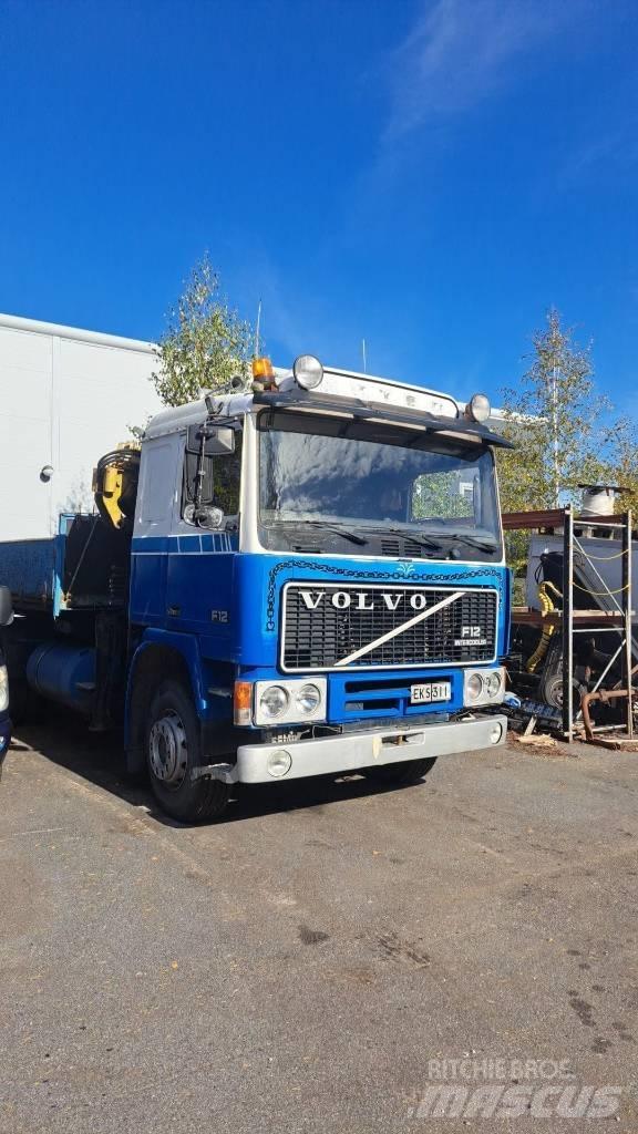 Volvo F 12 Automobiliniai kranai
