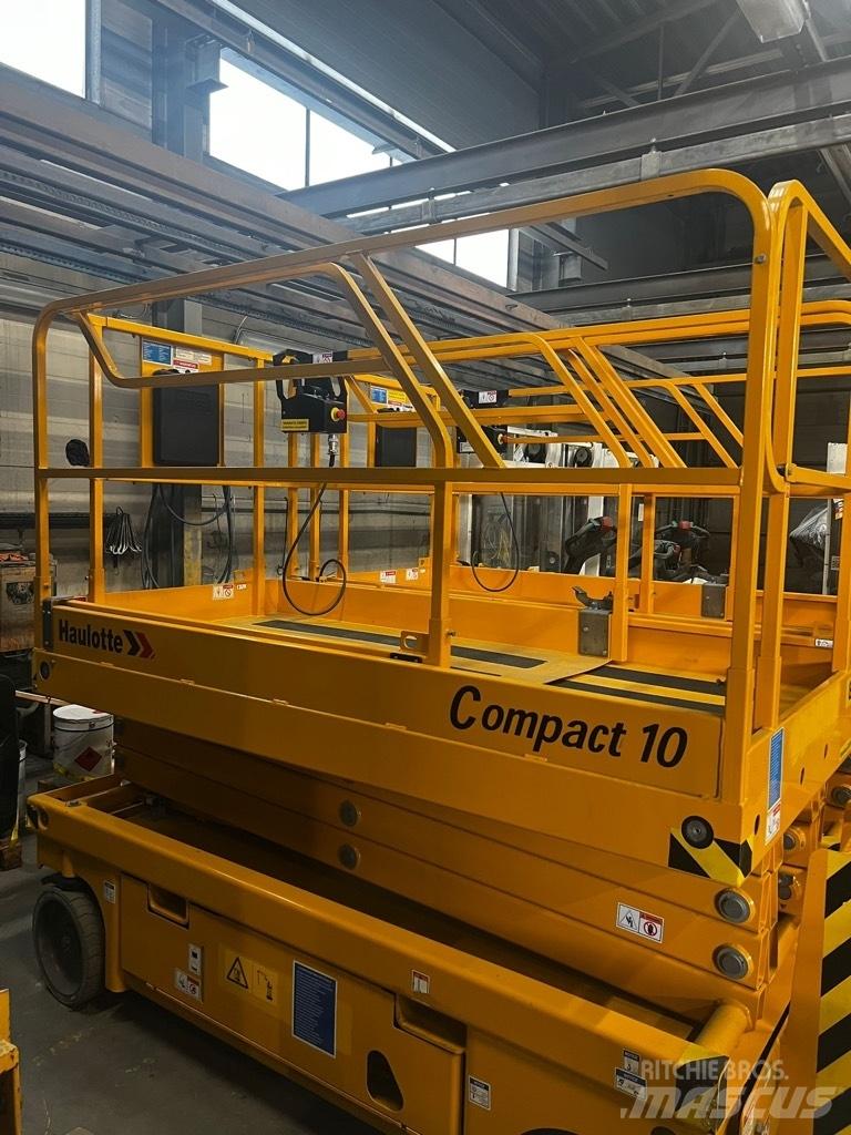 Haulotte Compact 10 Žirkliniai keltuvai