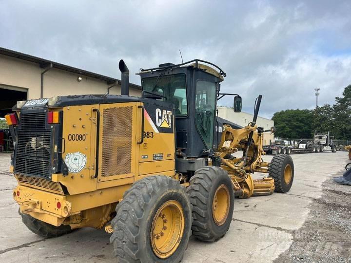 CAT 140 M Greideriai
