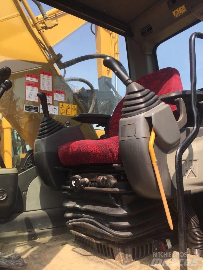 CAT 320 D Vikšriniai ekskavatoriai