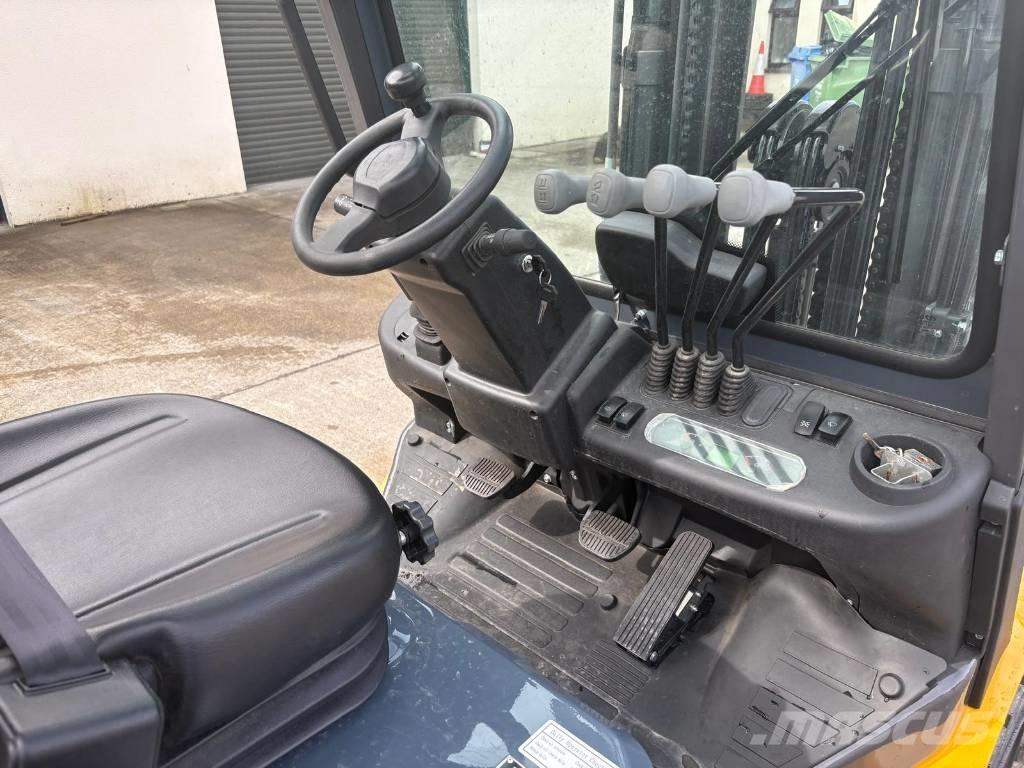 XCMG XCF35KT Dyzeliniai krautuvai