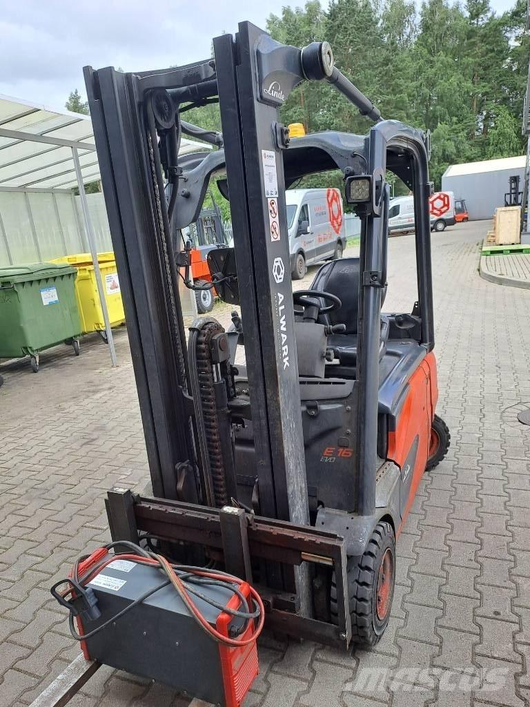 Linde E16 Elektriniai šakiniai krautuvai
