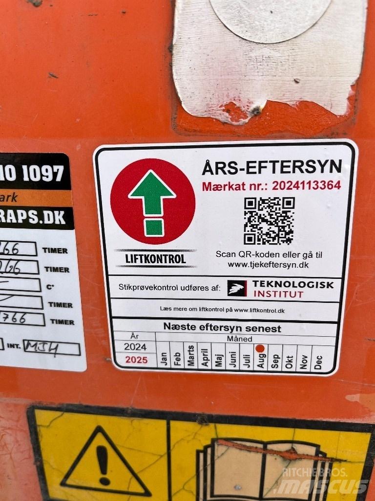 JLG 600 AJ Alkūniniai keltuvai