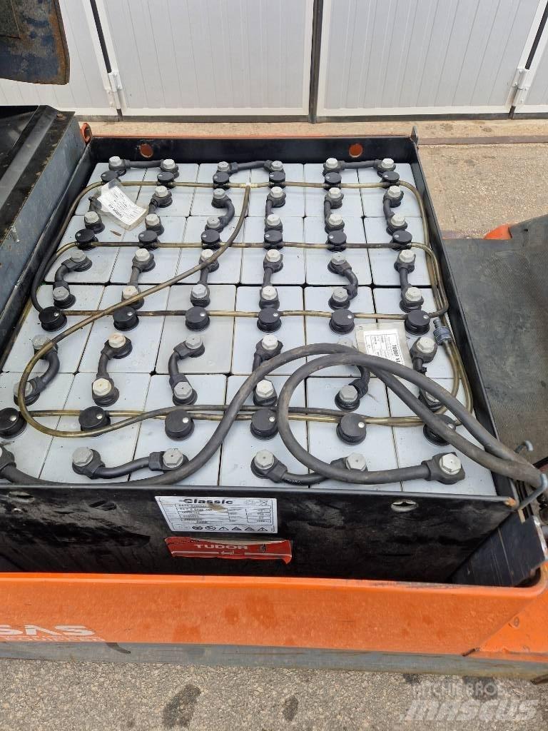Toyota 7 FBEF 18 Elektriniai šakiniai krautuvai