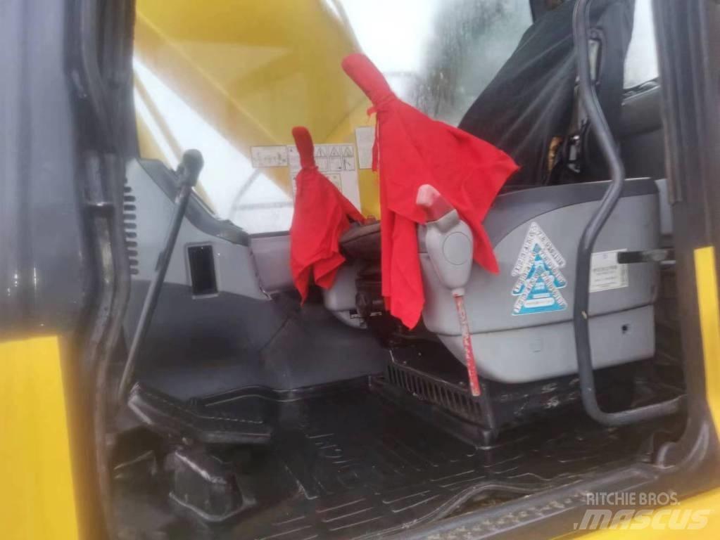 Komatsu pc220-7 Vikšriniai ekskavatoriai