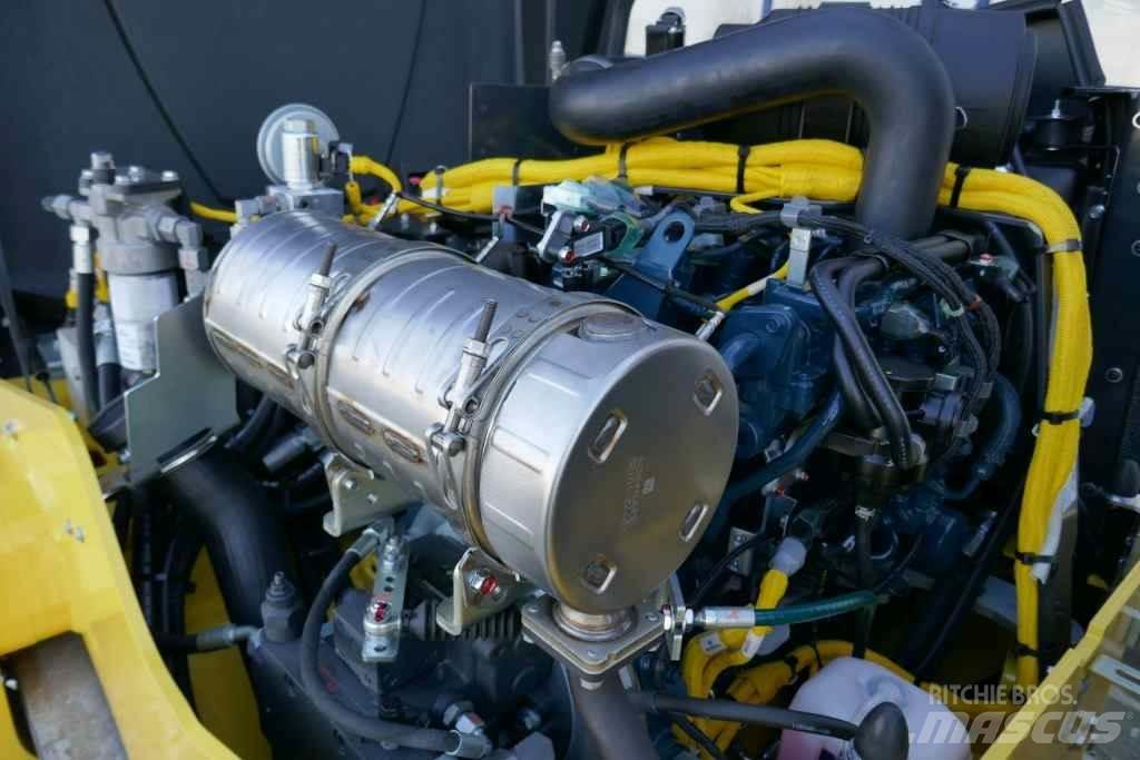 Bomag BW 138 AD-5 Porinių būgnų volai