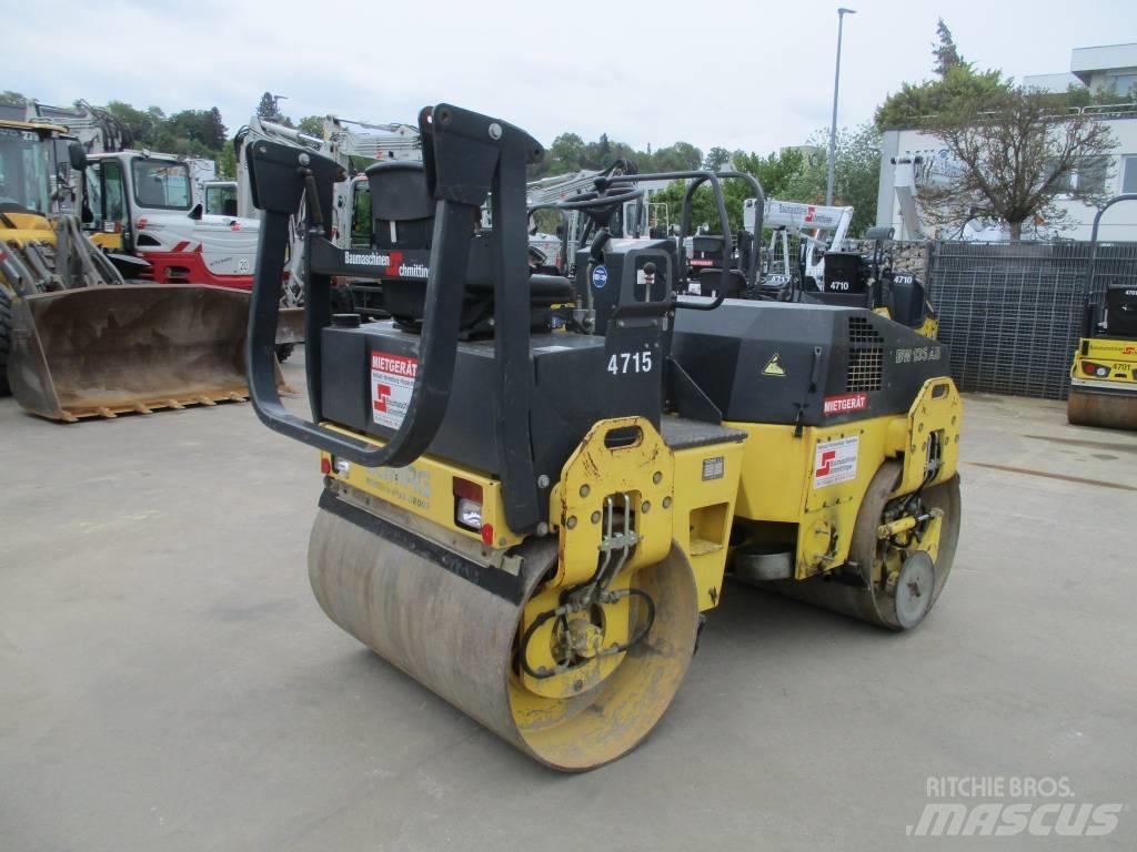 Bomag BW 135 AD Porinių būgnų volai
