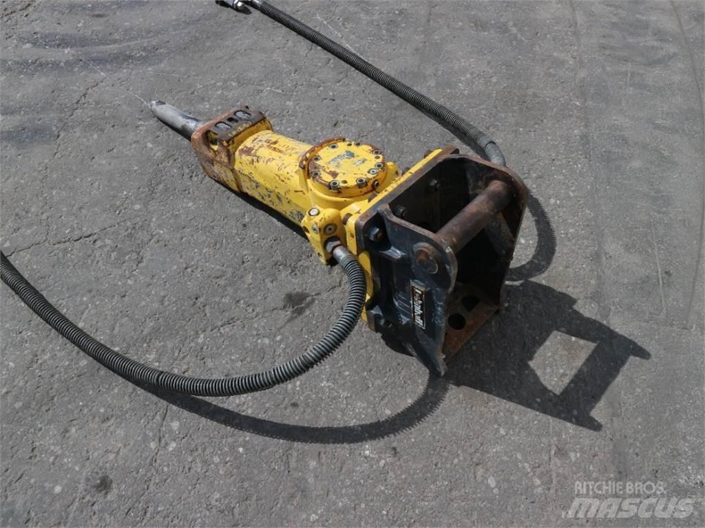 Atlas Copco SB152 Hidrauliniai kūjai / Trupintuvai
