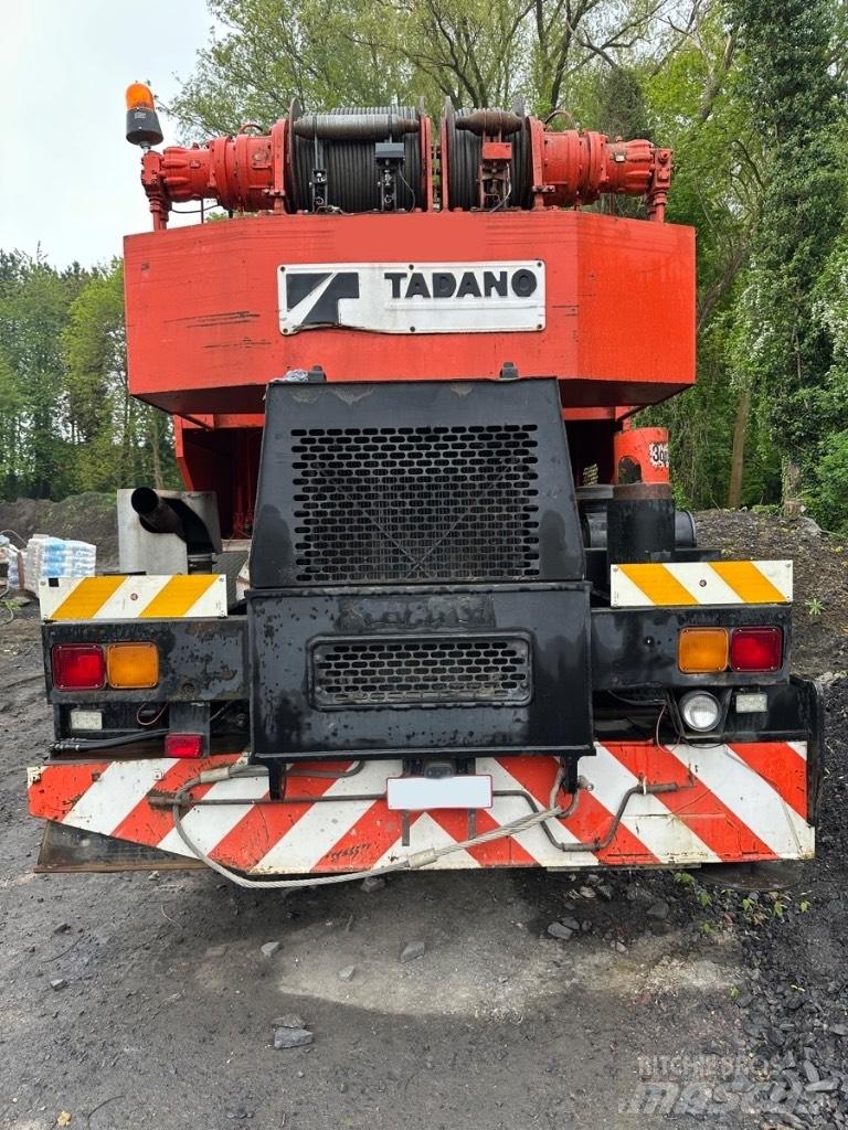 Tadano TR 300 EX Neapdoroto reljefo kranai