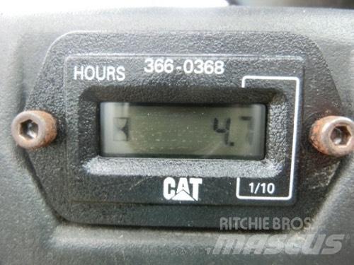 CAT 901B Naudoti ratiniai krautuvai