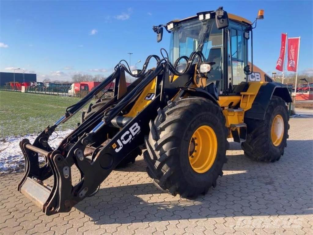 JCB 419S AGRI Naudoti ratiniai krautuvai