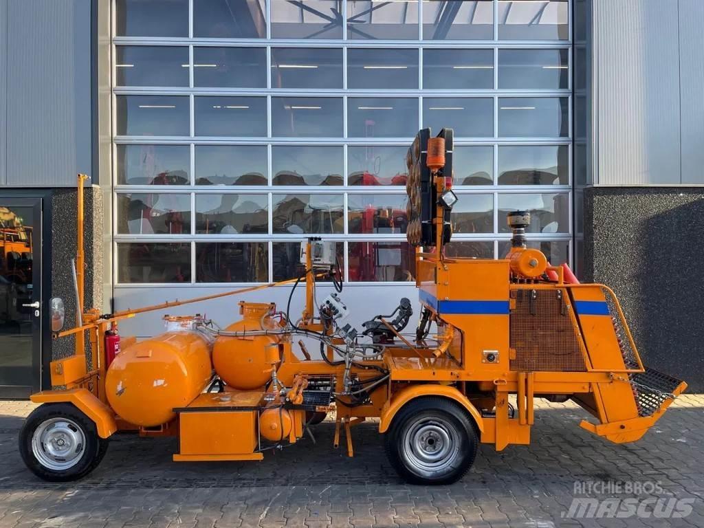 Hoffmann H26 Kiti kelių tiesimo įrengimai