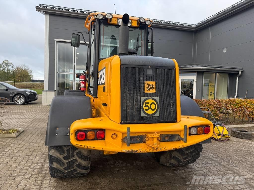 JCB 412 S Naudoti ratiniai krautuvai