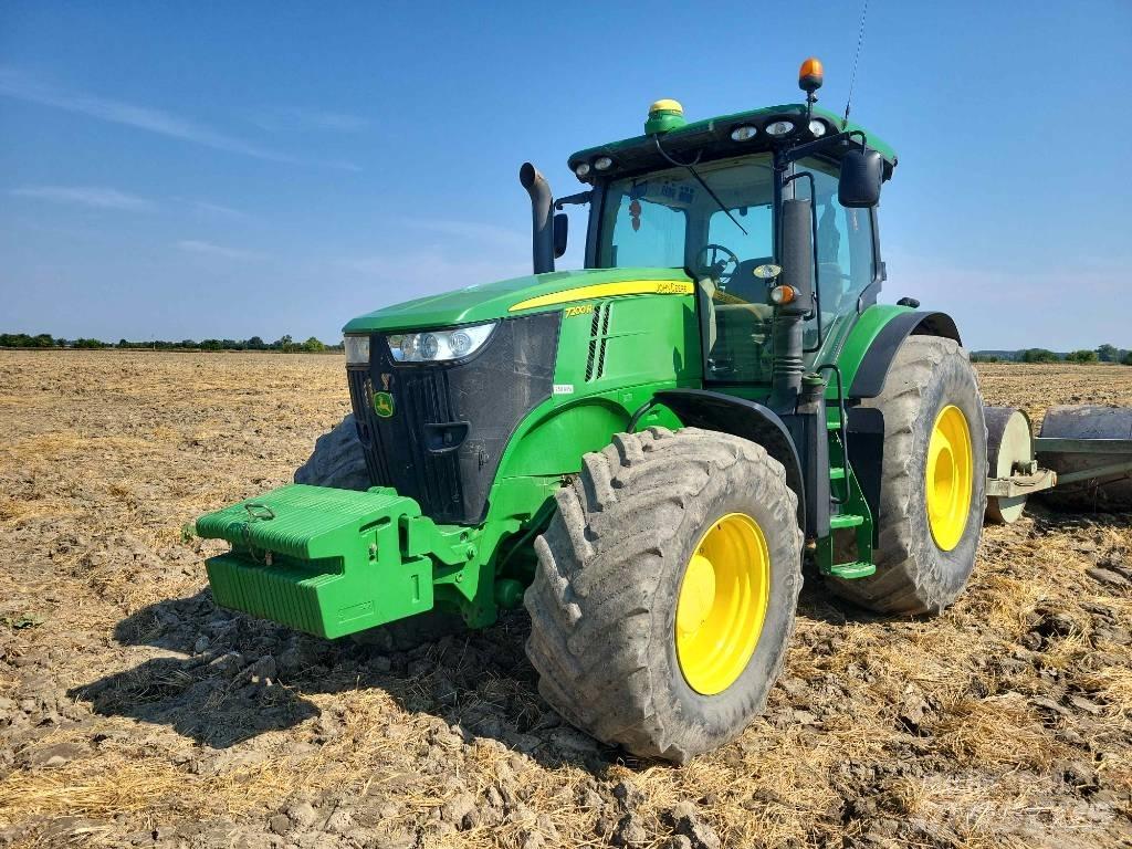 John Deere 7200 R Traktoriai