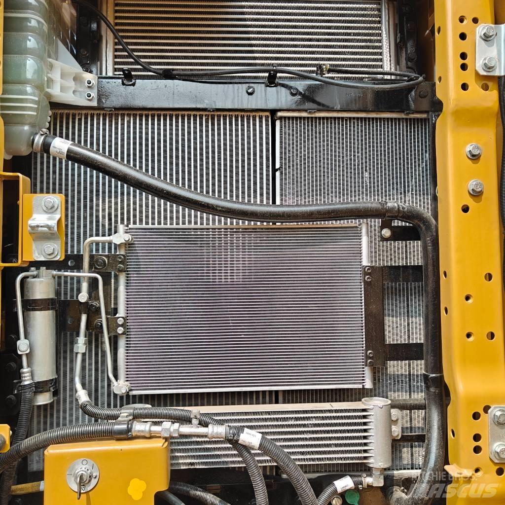 CAT 320GC Vikšriniai ekskavatoriai