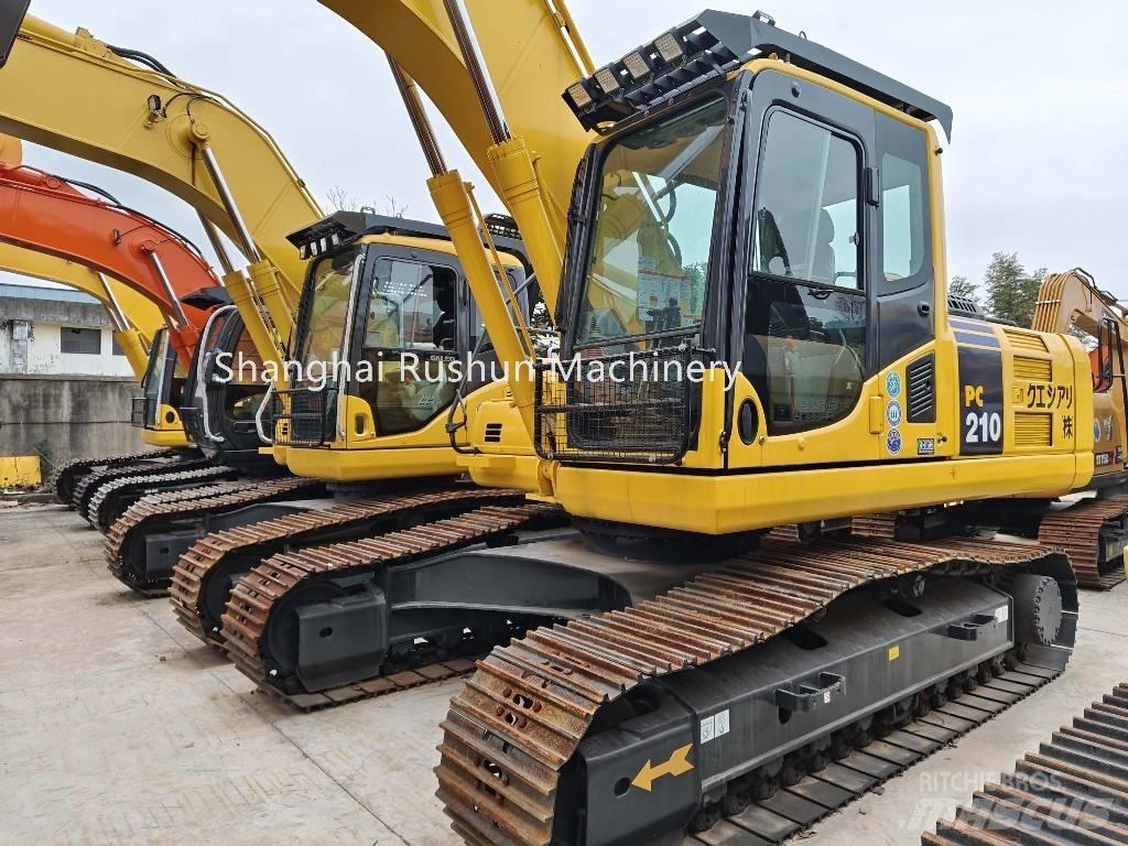 Komatsu PC210-8 Vikšriniai ekskavatoriai