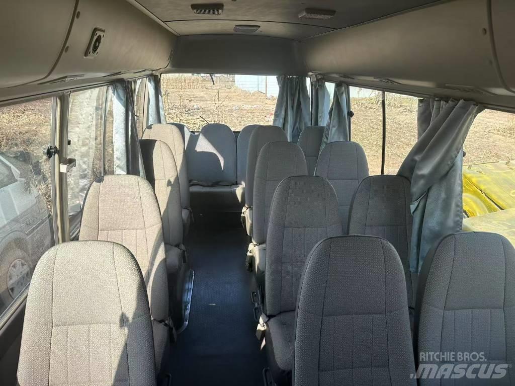 Toyota Coaster Bus Mikroautobusai