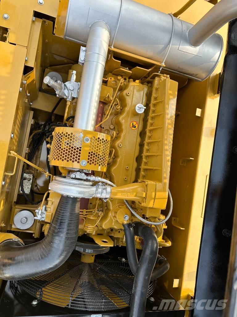 CAT 330 B Vikšriniai ekskavatoriai