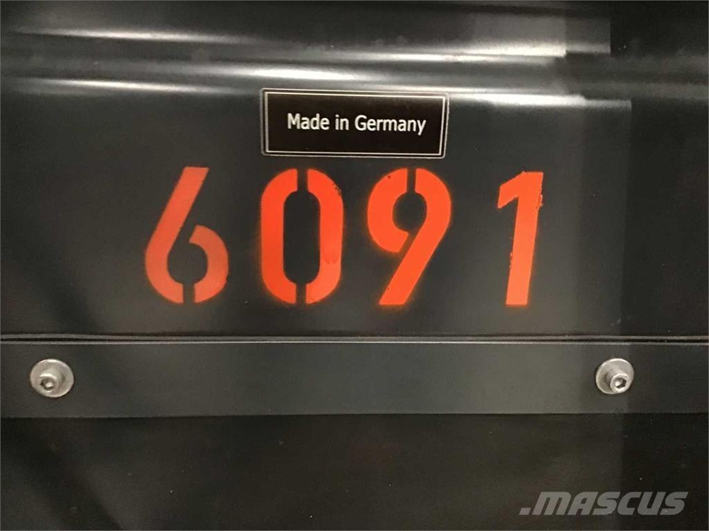 Linde E12 Elektriniai šakiniai krautuvai