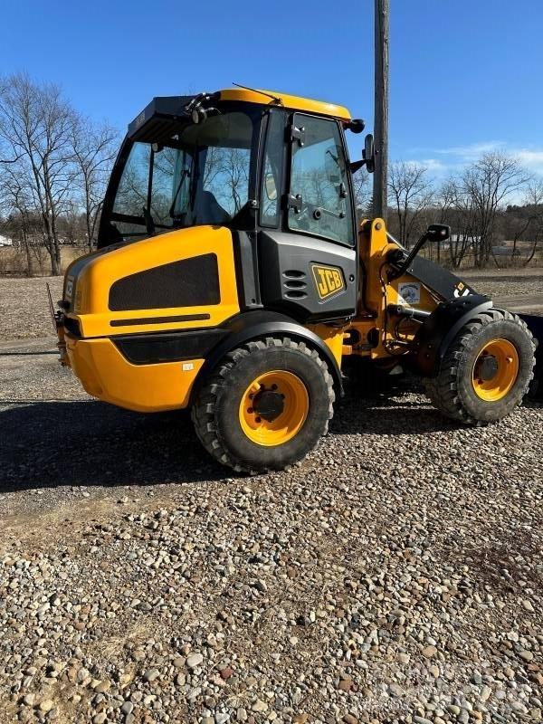 JCB 409 Naudoti ratiniai krautuvai