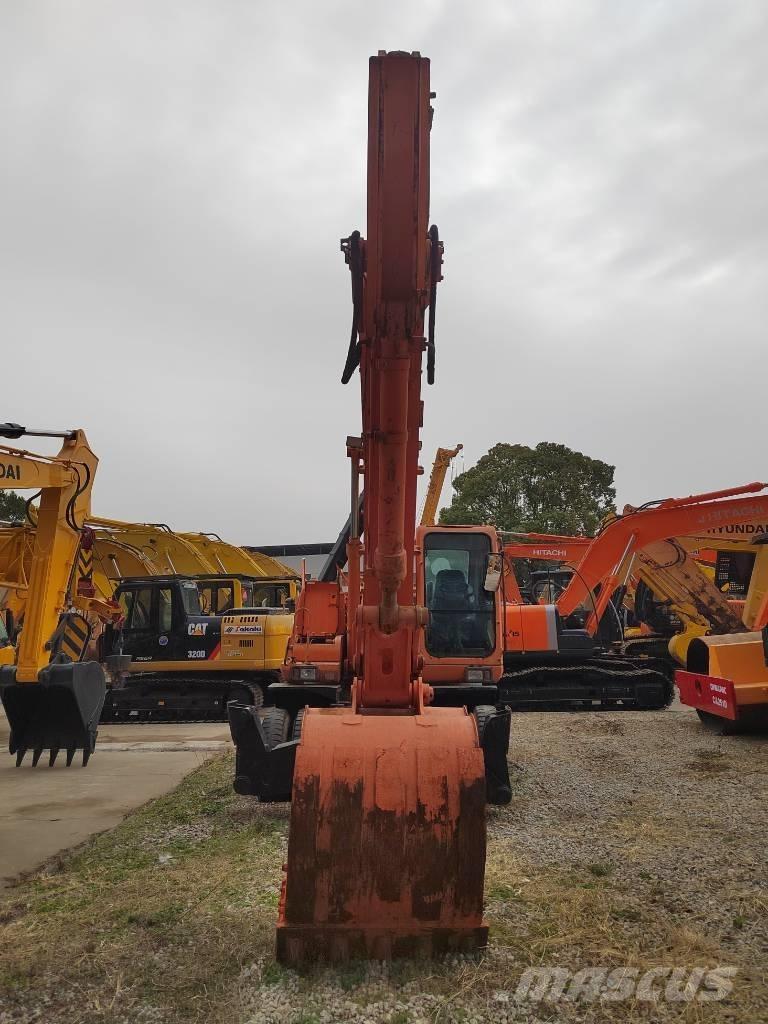 Doosan DH 210 W-7 Ratiniai ekskavatoriai