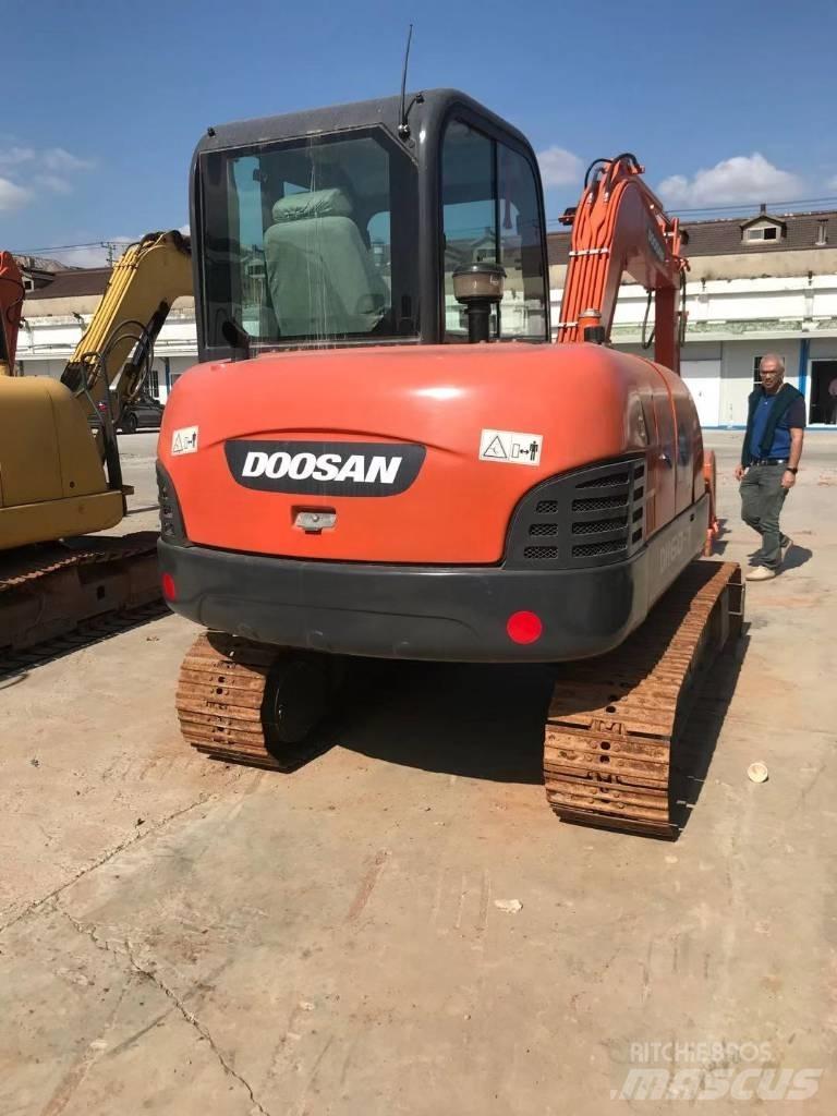 Doosan dx60 Vikšriniai ekskavatoriai
