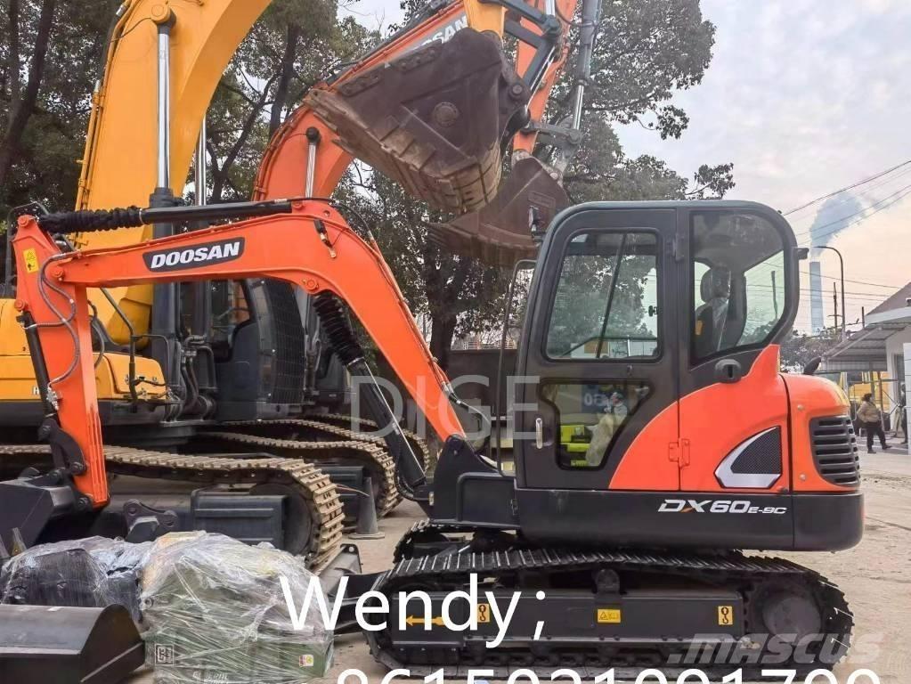 Doosan DX 60 Mini ekskavatoriai < 7 t