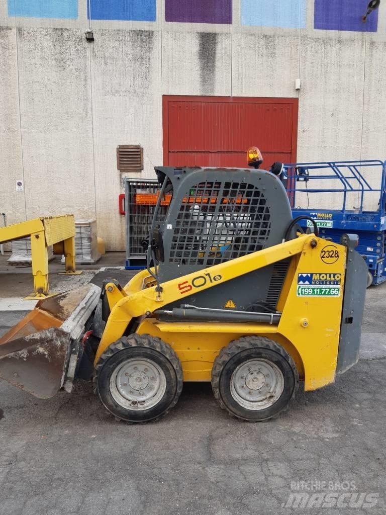 Neuson 501 S Krautuvai su šoniniu pasukimu