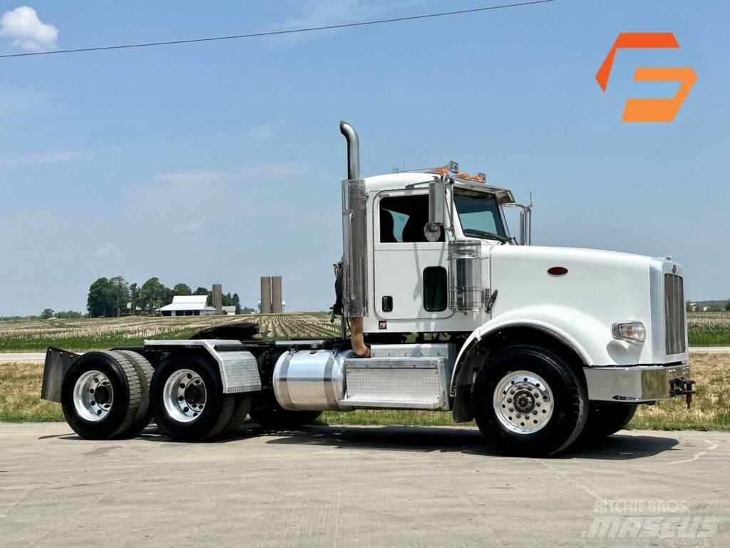 Peterbilt 367 Naudoti vilkikai