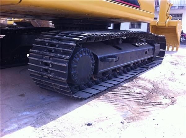 CAT 320 C L Vikšriniai ekskavatoriai