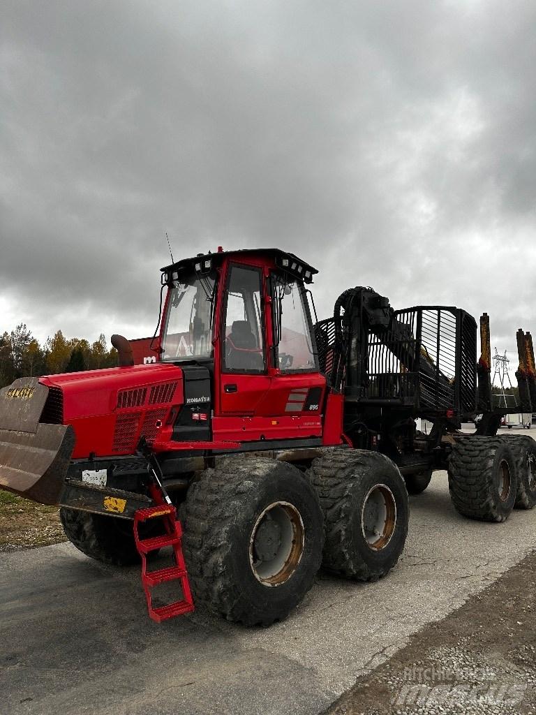 Komatsu 895 Naudoti miškovežiai (Forvarderiai)