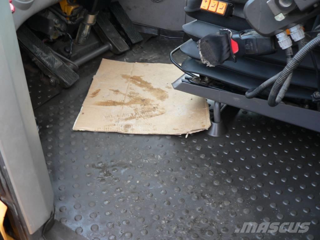 Volvo L 110 H Naudoti ratiniai krautuvai