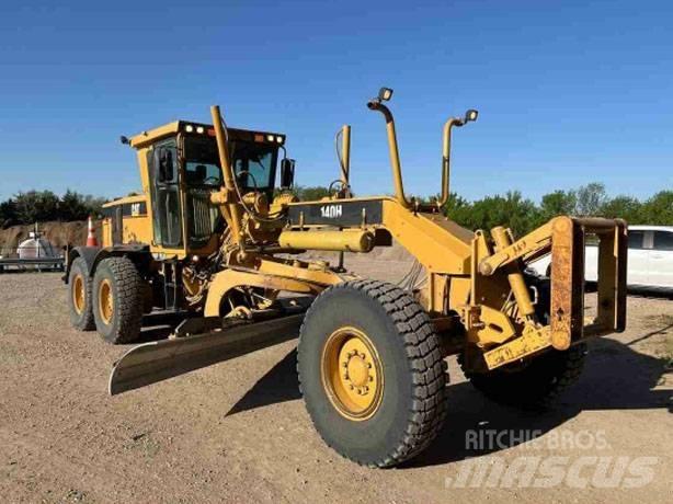 CAT 140 H Greideriai