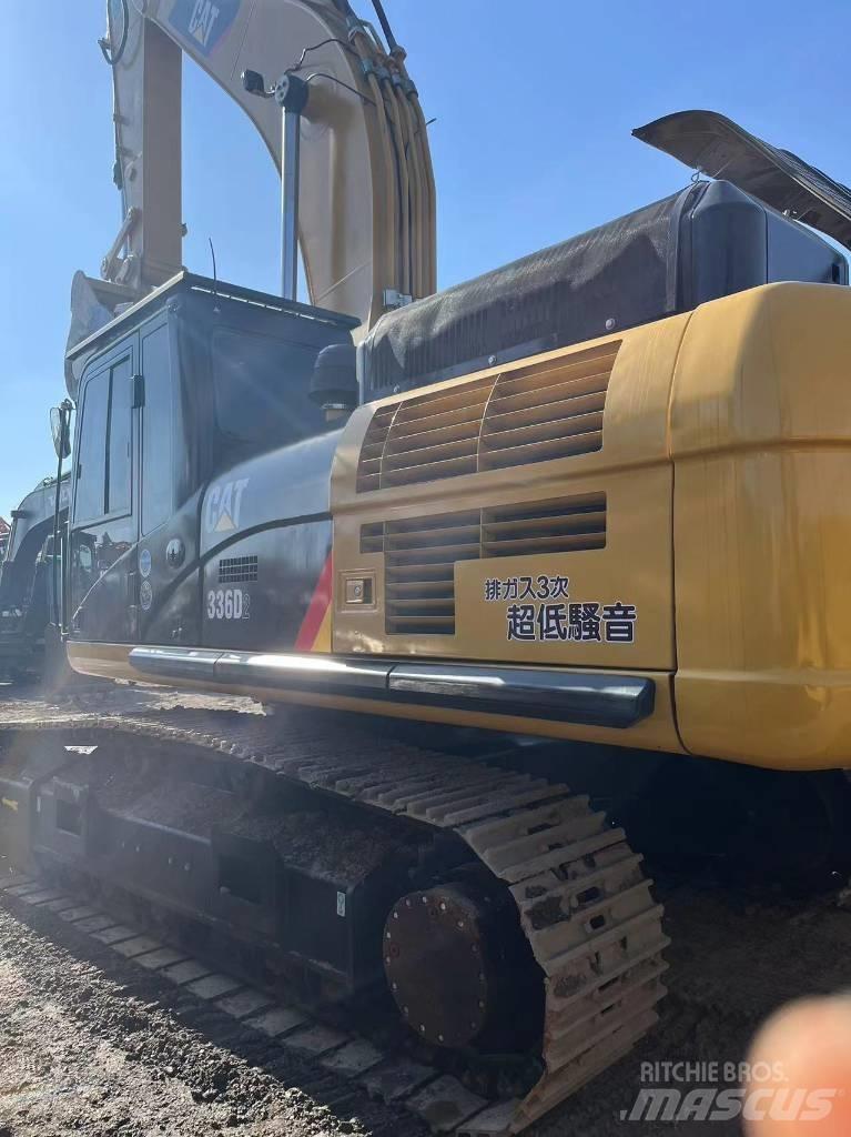 CAT 336D2 Vikšriniai ekskavatoriai