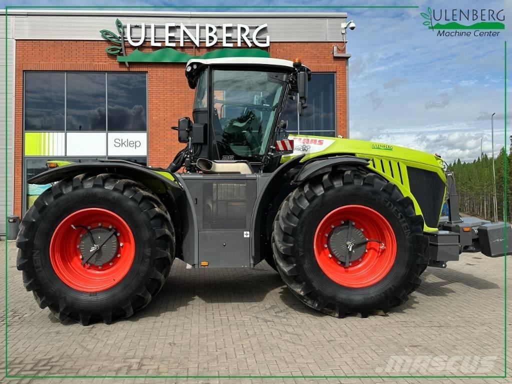 CLAAS Xerion 5000 Traktoriai