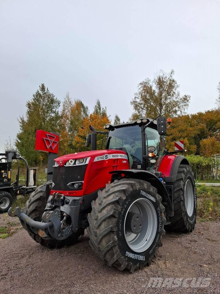 Massey Ferguson 8740 Traktoriai