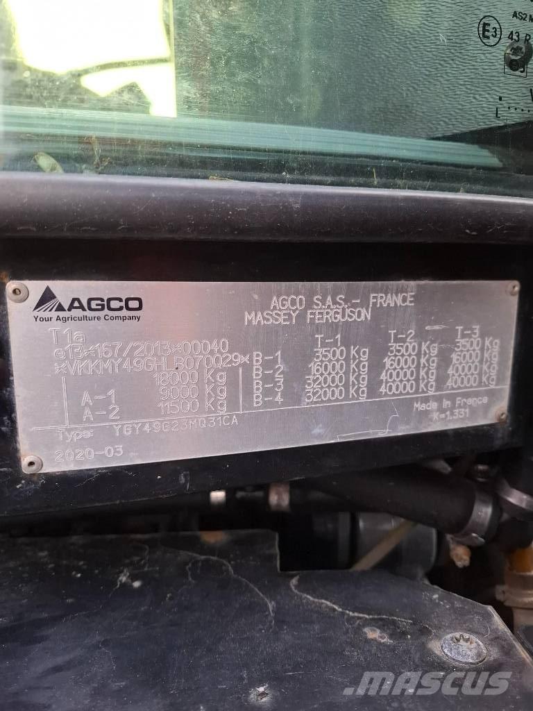 Massey Ferguson 8740 Traktoriai