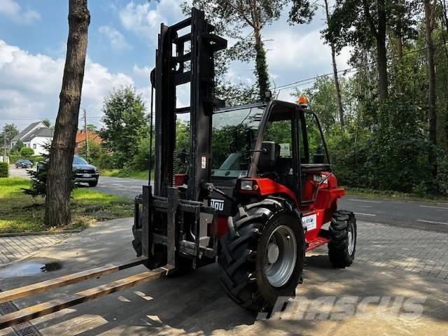 Manitou M 30.4 Visureigiai krautuvai