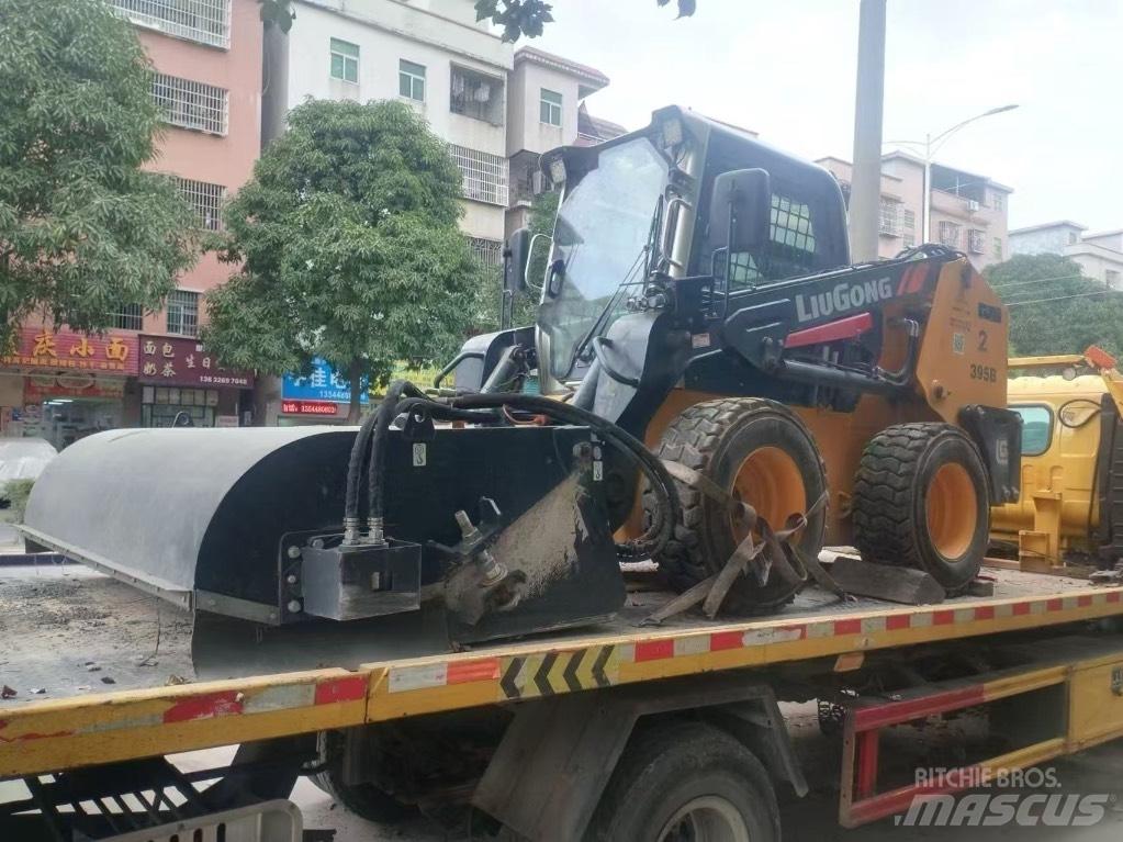 LiuGong 395B Krautuvai su šoniniu pasukimu