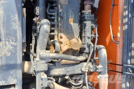 Develon DX225LC-5 Vikšriniai ekskavatoriai