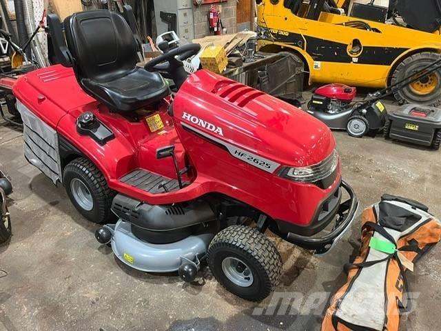 Honda HF2625 Sodo traktoriukai-vejapjovės