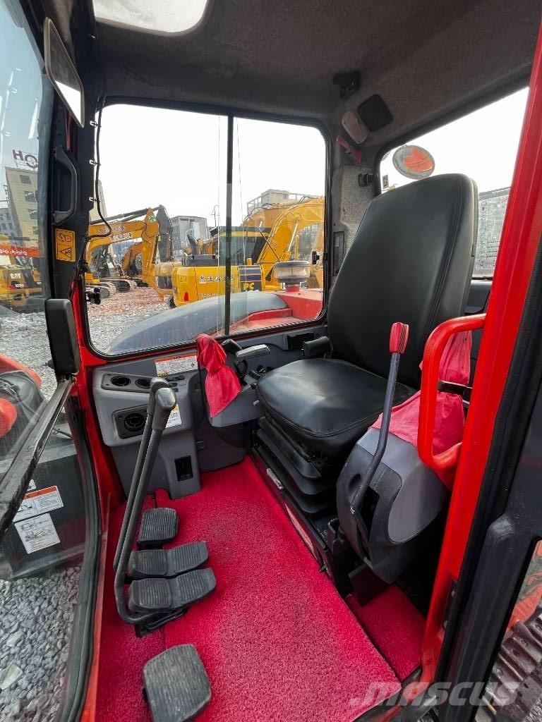 Kubota KX 185 Vidutinės galios ekskavatoriai 7-12 t