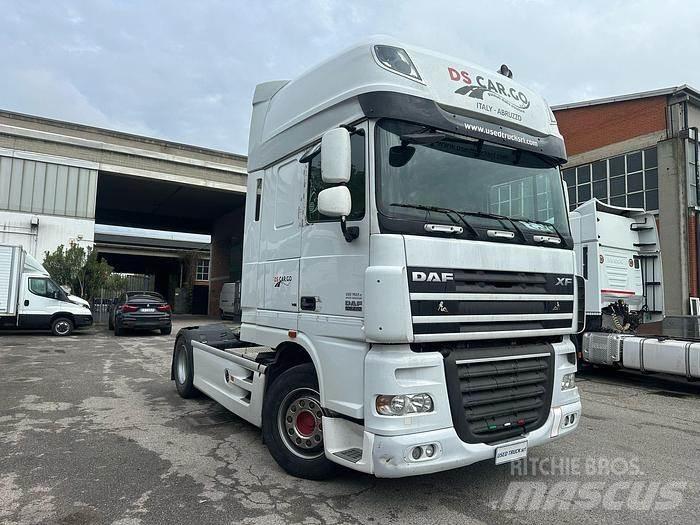 DAF XF 510 Naudoti vilkikai