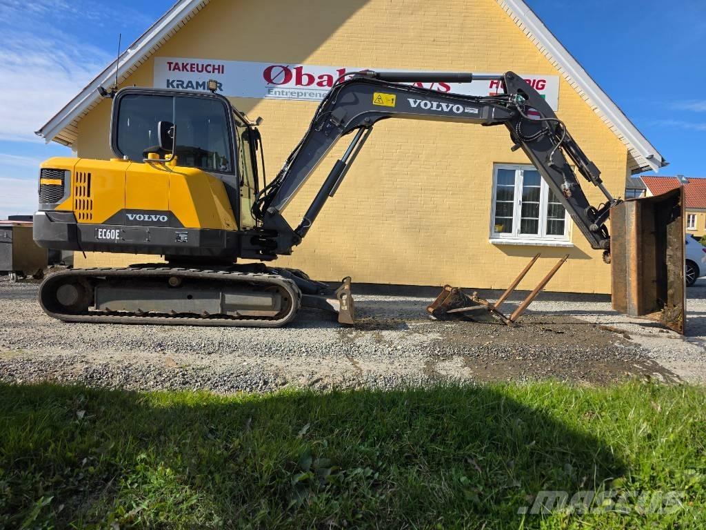 Volvo EC60E Vidutinės galios ekskavatoriai 7-12 t