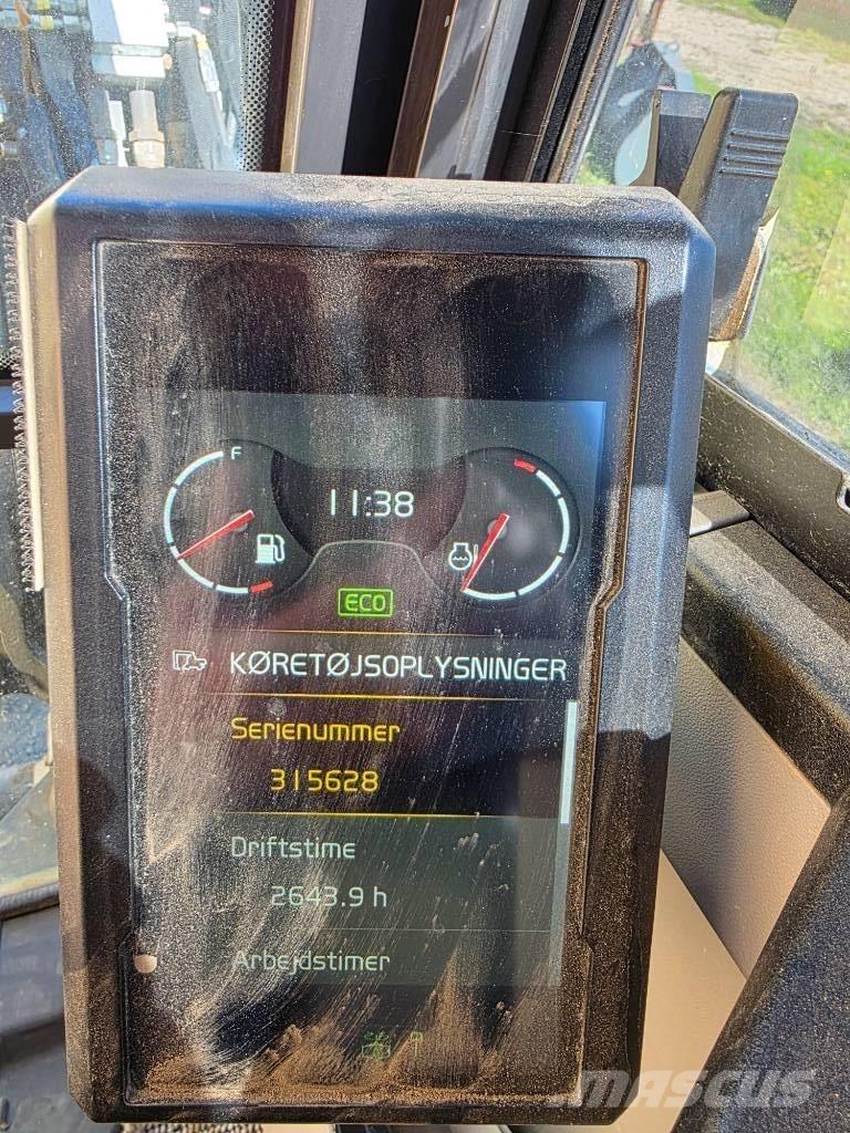 Volvo EC60E Vidutinės galios ekskavatoriai 7-12 t