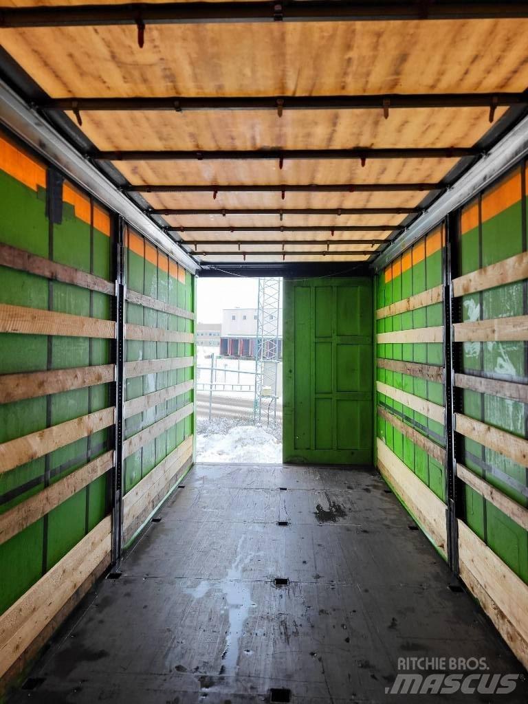 Krone SD Tentinės puspriekabės
