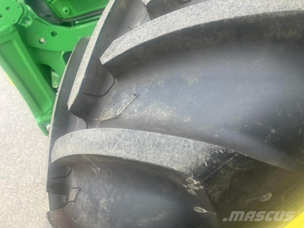 John Deere 6R150 Traktoriai