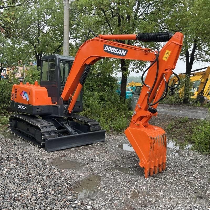 Doosan DH 60 Mini ekskavatoriai < 7 t