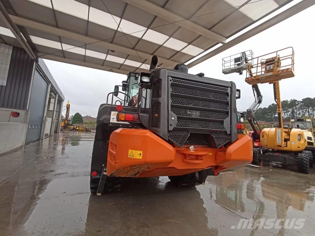 Hitachi ZW 310-6 Naudoti ratiniai krautuvai